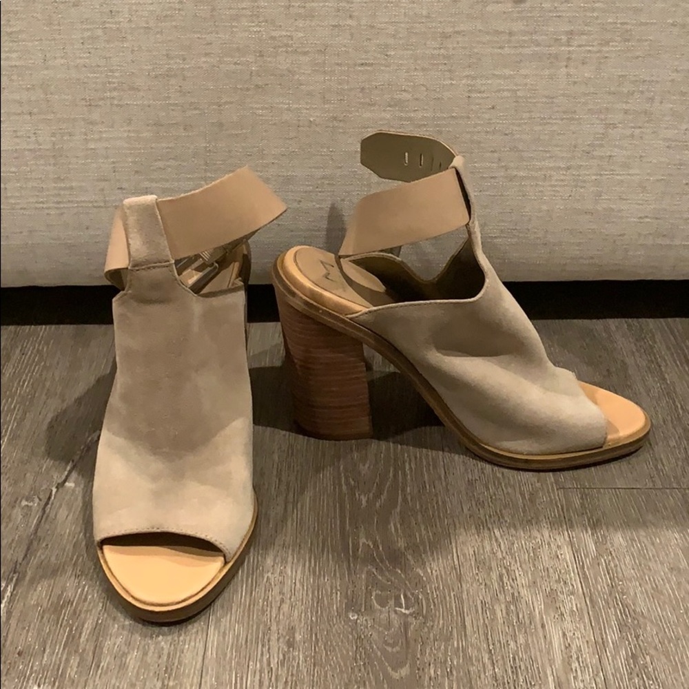 Marc Fisher heels